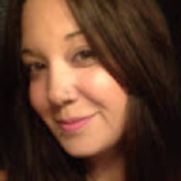 Meet your Posher, Caitlyn - Picture 1 of 1